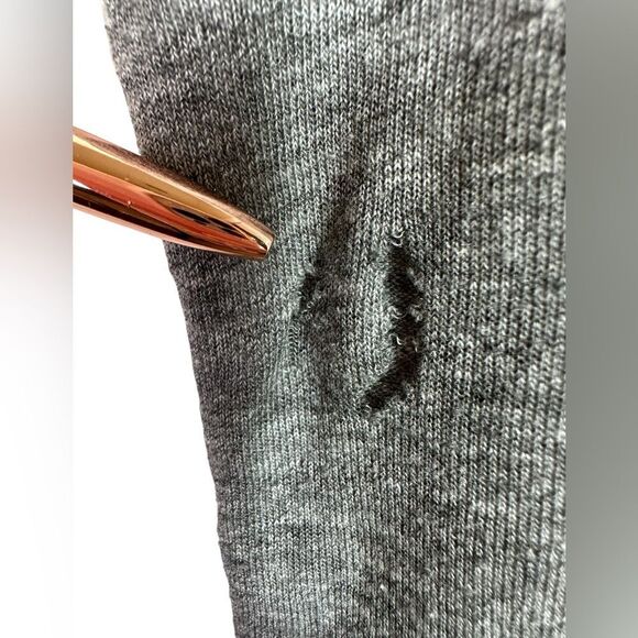 Chaser Gray Sleeveless Top with Colorful Peace Sign Size L - Picture 6 of 12